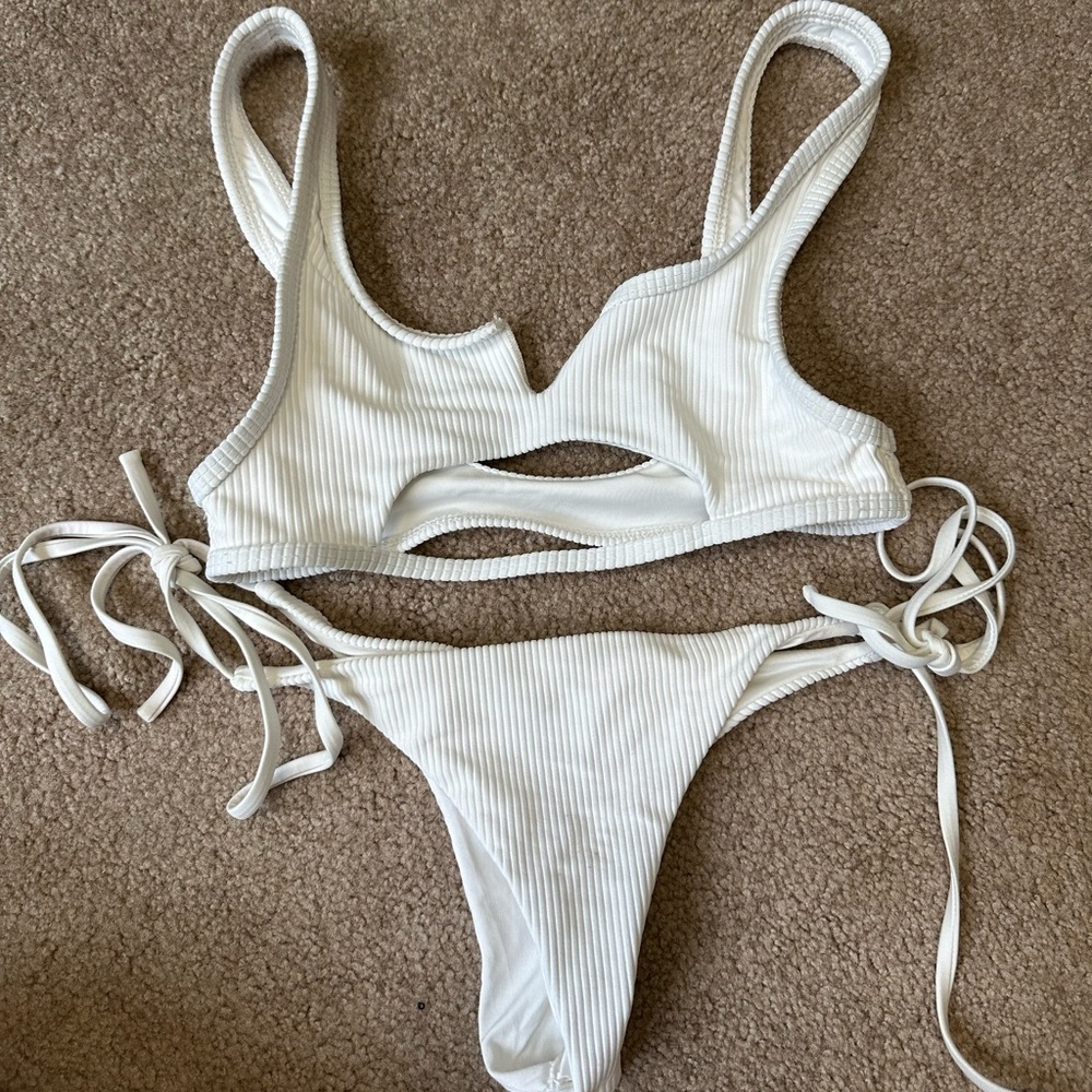 FRANKIES BIKINI worn 2 times